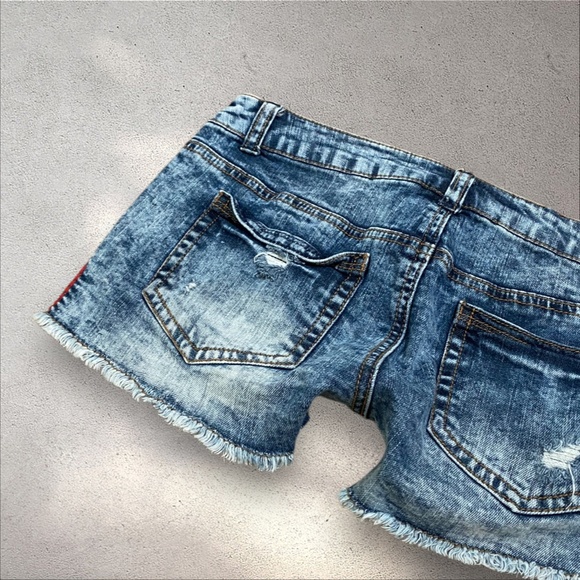 Mossimo Supply Co. Low Rise Micro Denim Shorts - Picture 4 of 5